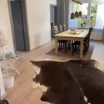 Apartment-47 풀다
