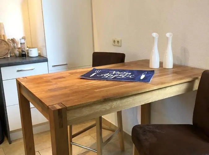 Apartment-47 아파트 *